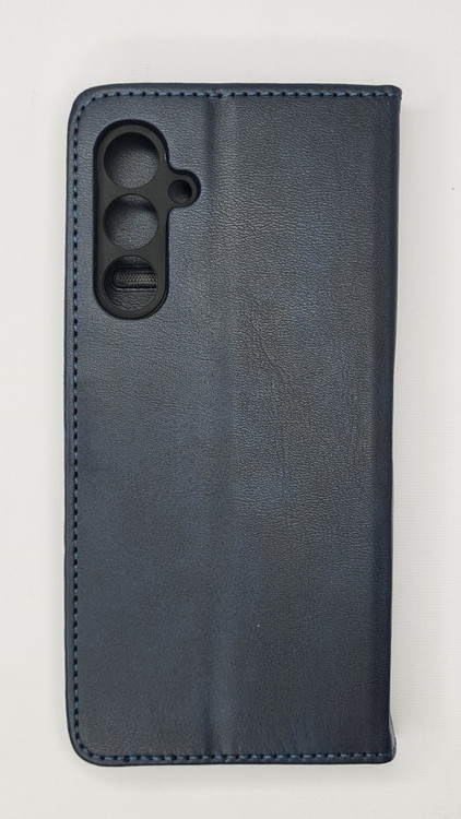 نمای پشت کیف