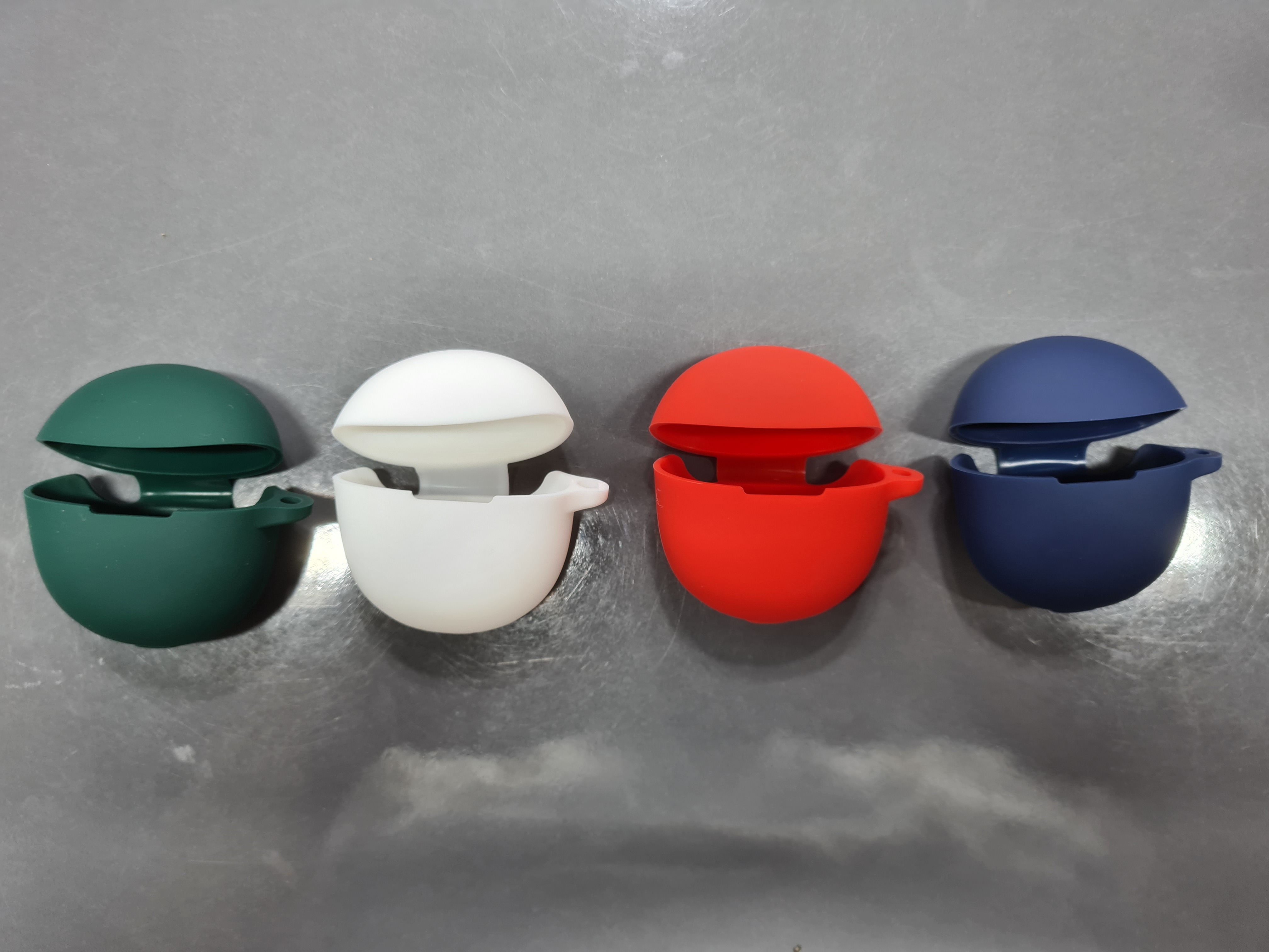 محافظ سیلیکونی هدفون هایلو Haylou X1 Neo Headphone cover + آویز فلزی